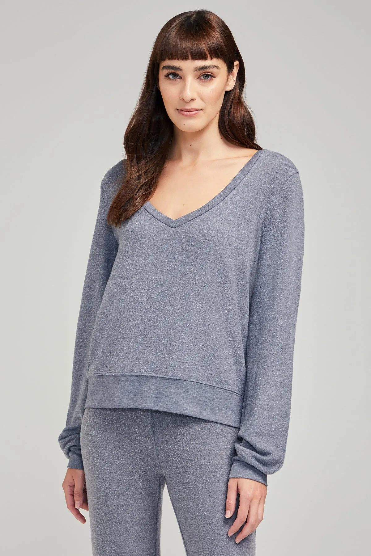 Baggy Beach Jumper Deep V | China Blue