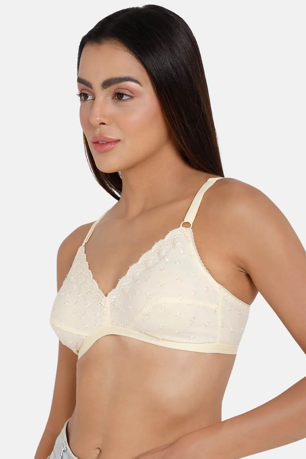 Naidu Hall Medium Coverage Non-Padded Non-Wired Saree Bra - Lovable Hakoba