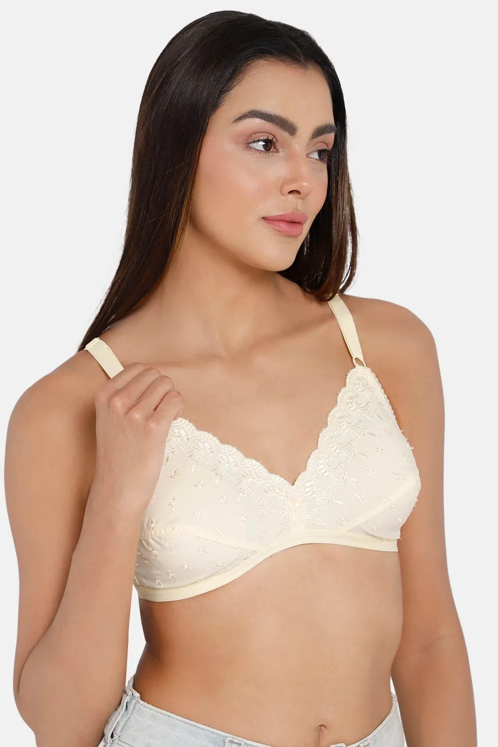 Naidu Hall Medium Coverage Non-Padded Non-Wired Saree Bra - Lovable Hakoba