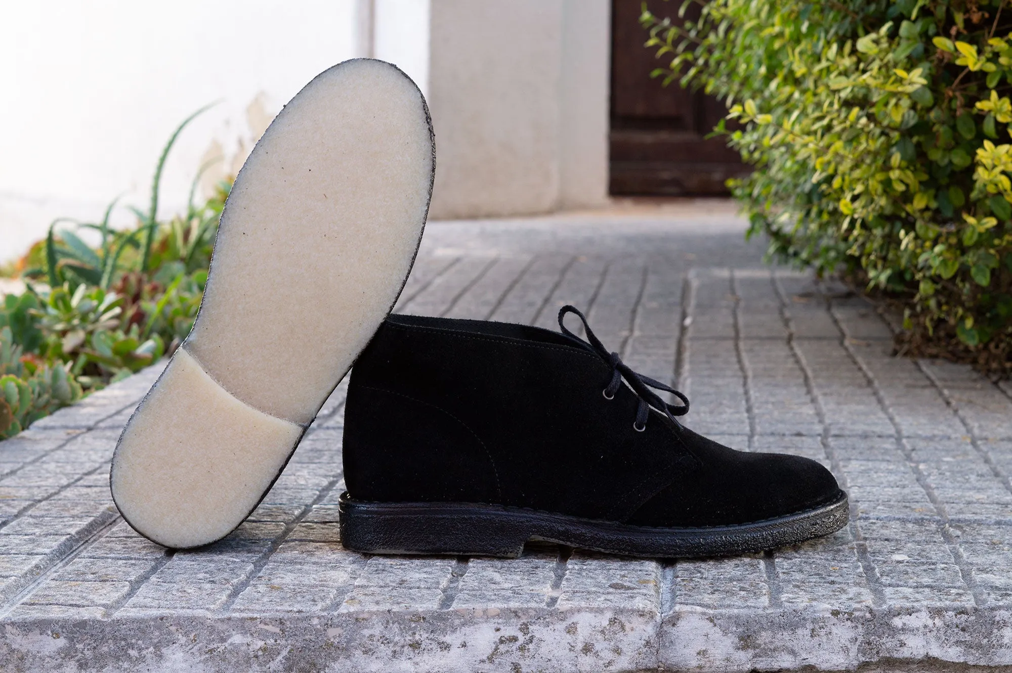 Type 01 Desert Boots Black Sand